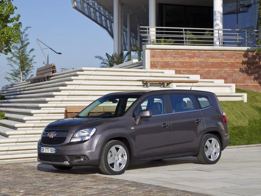  Chevrolet Orlando 2010 года  (фото 27 из 41)